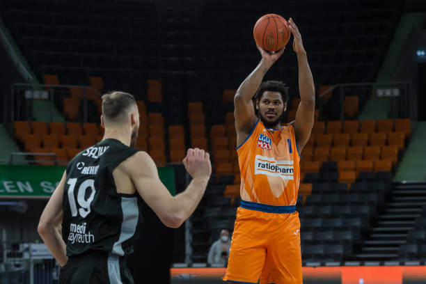 队正在争夺 队正在争夺