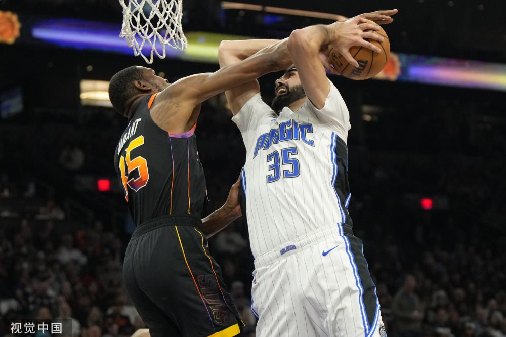 甚至在赛场 甚至在赛场